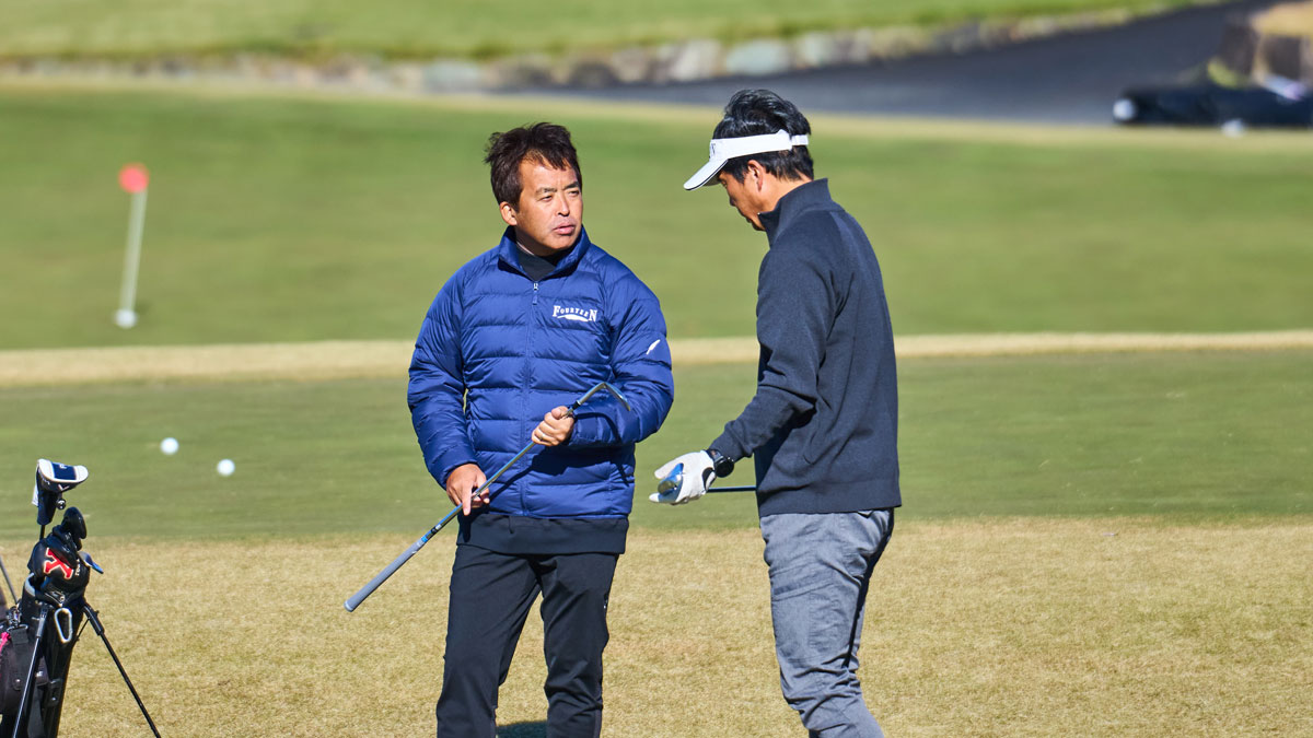 イベントにはレッスンプロも参加。遠慮なく悩みをご相談ください。